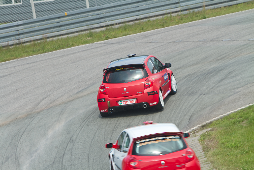 Team Point-S Madbull Racing takker af for 2011
(Foto: Gripping Media)